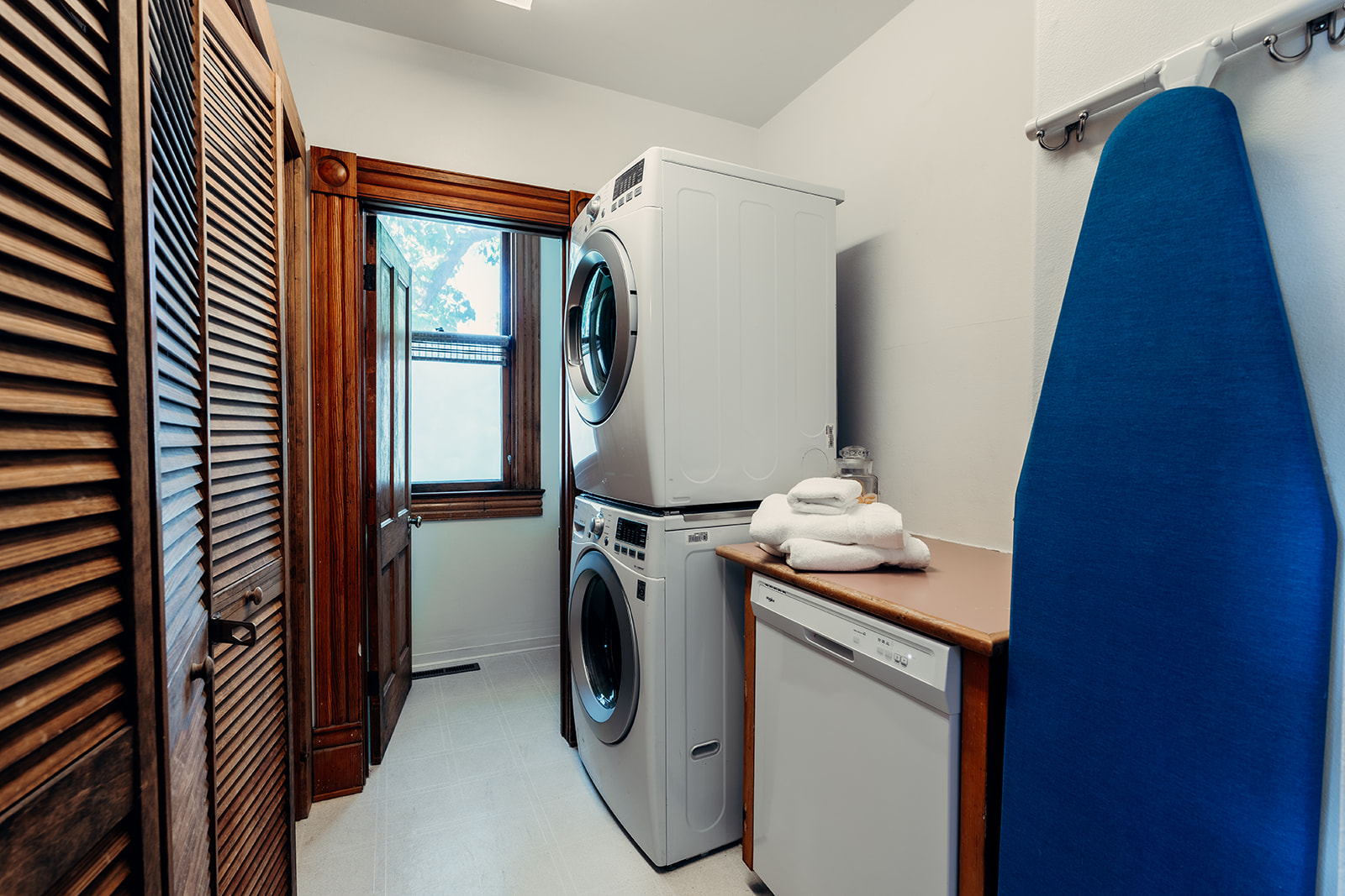hotel with laundry ashland rental