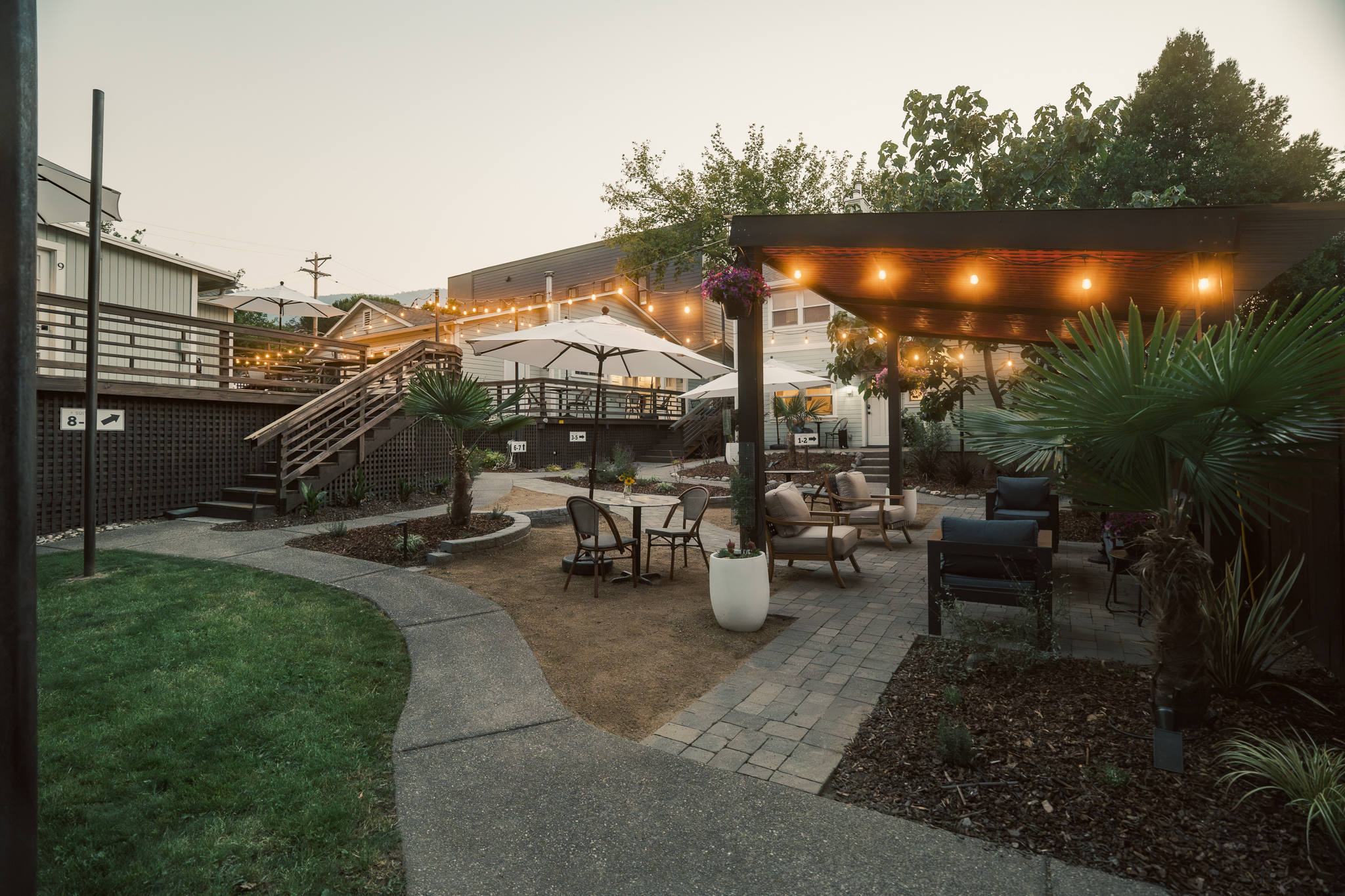 west wing pet friendly vacation rentals ashland